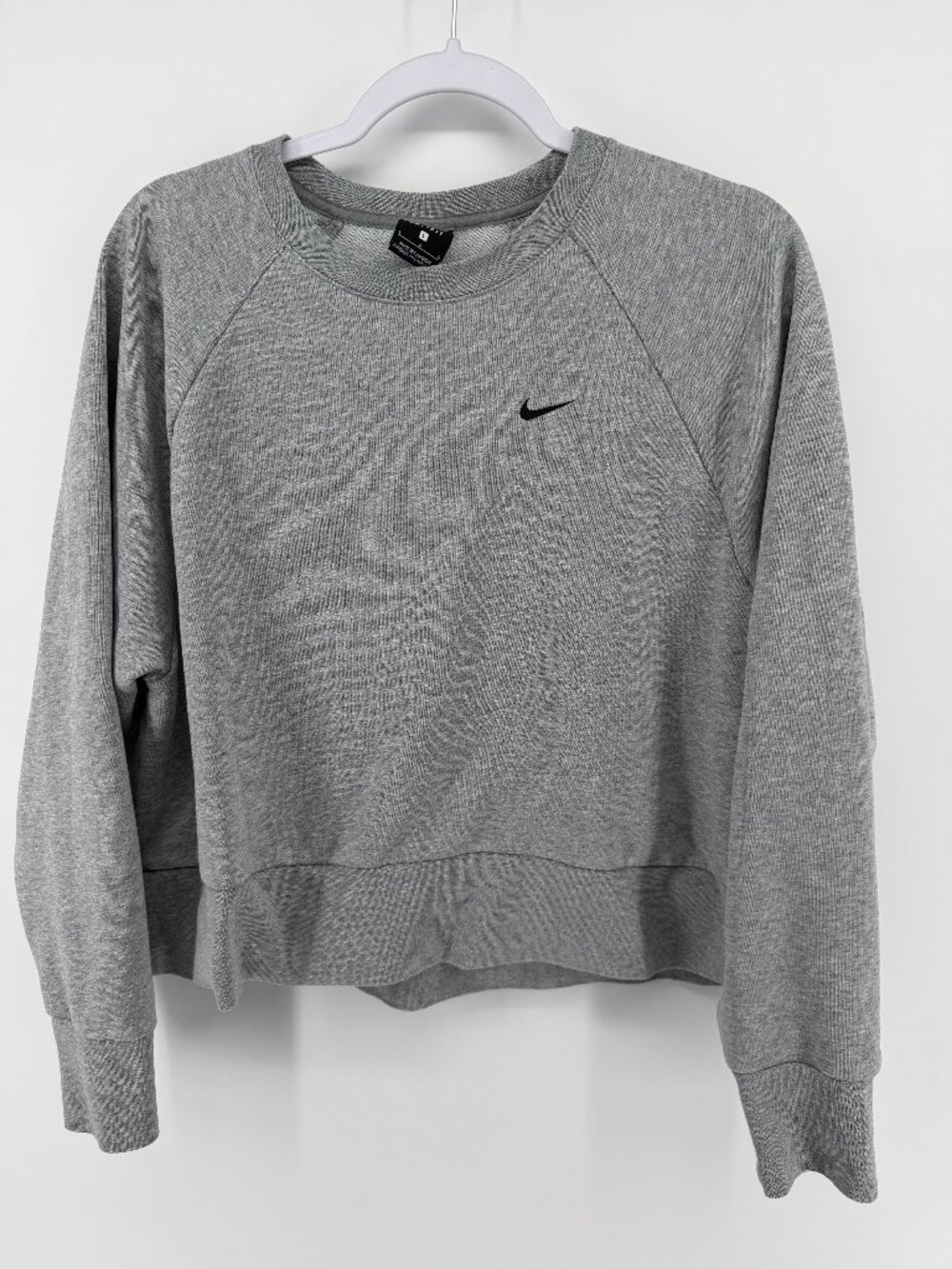Nike Women's Dry Crew Cropped Training Sweatshirt size Large